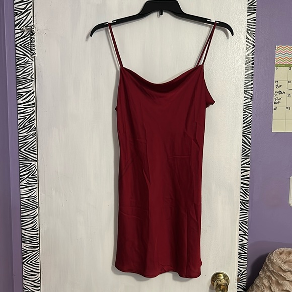 Red slip dress - Picture 1 of 3